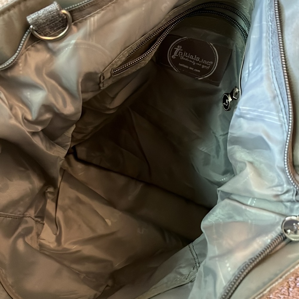 Initial R Crossbody Bag - Picture 2 of 7